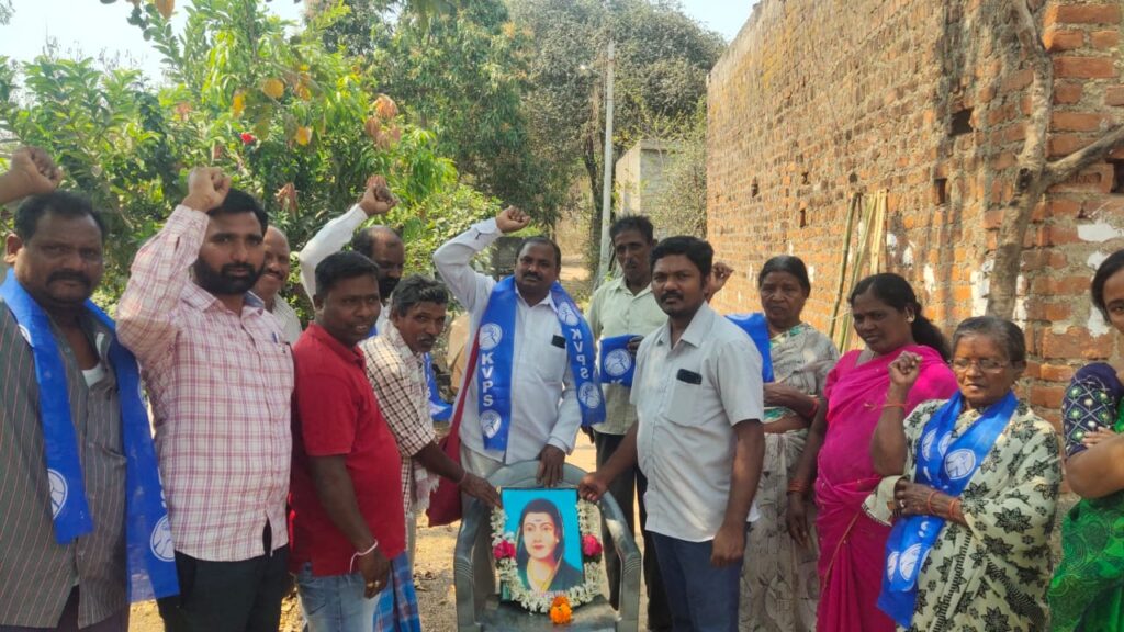 స్త్రీల హక్కుల కోసం పోరాడిన యోధురాలు-ఓరుగంటి సాంబయ్య