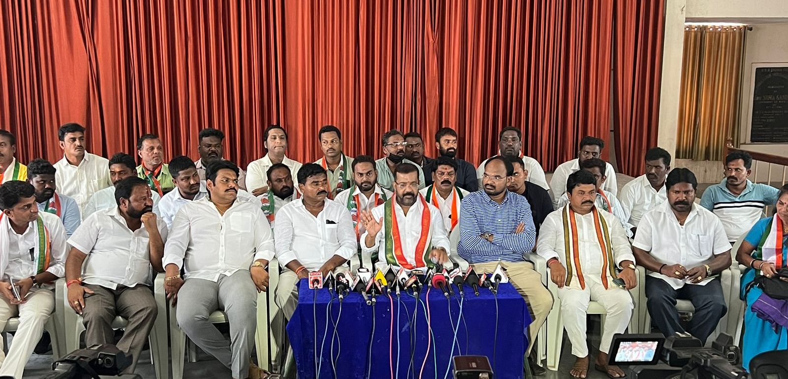 జంగా రాఘవ రెడ్డిని కాంగ్రెస్ పార్టీ నుండి తొలగించిన నాయిని