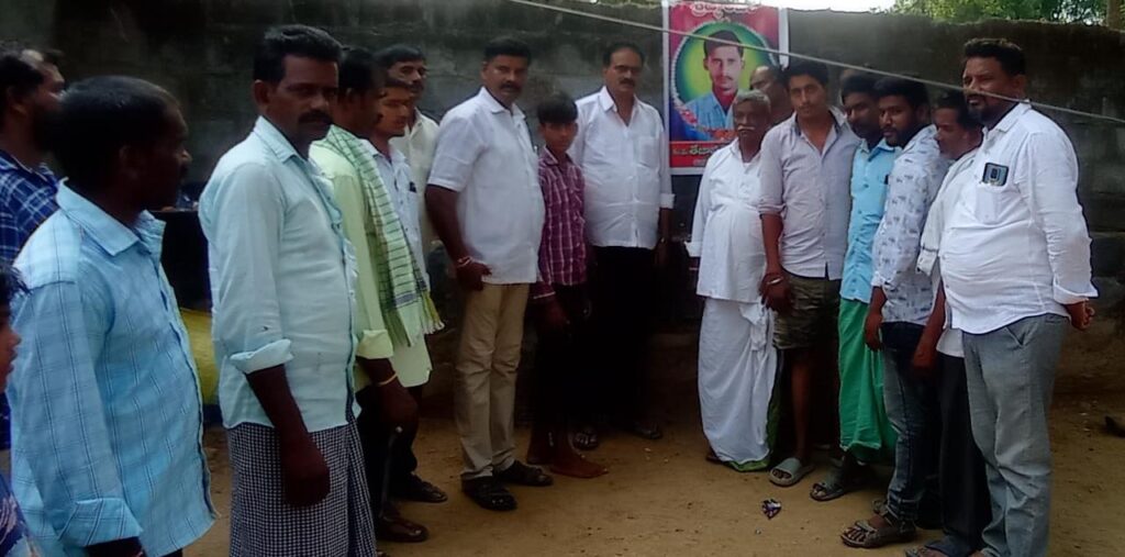 పలు కుటుంబాలను పరామర్శించిన టీపిసిసి సభ్యులు