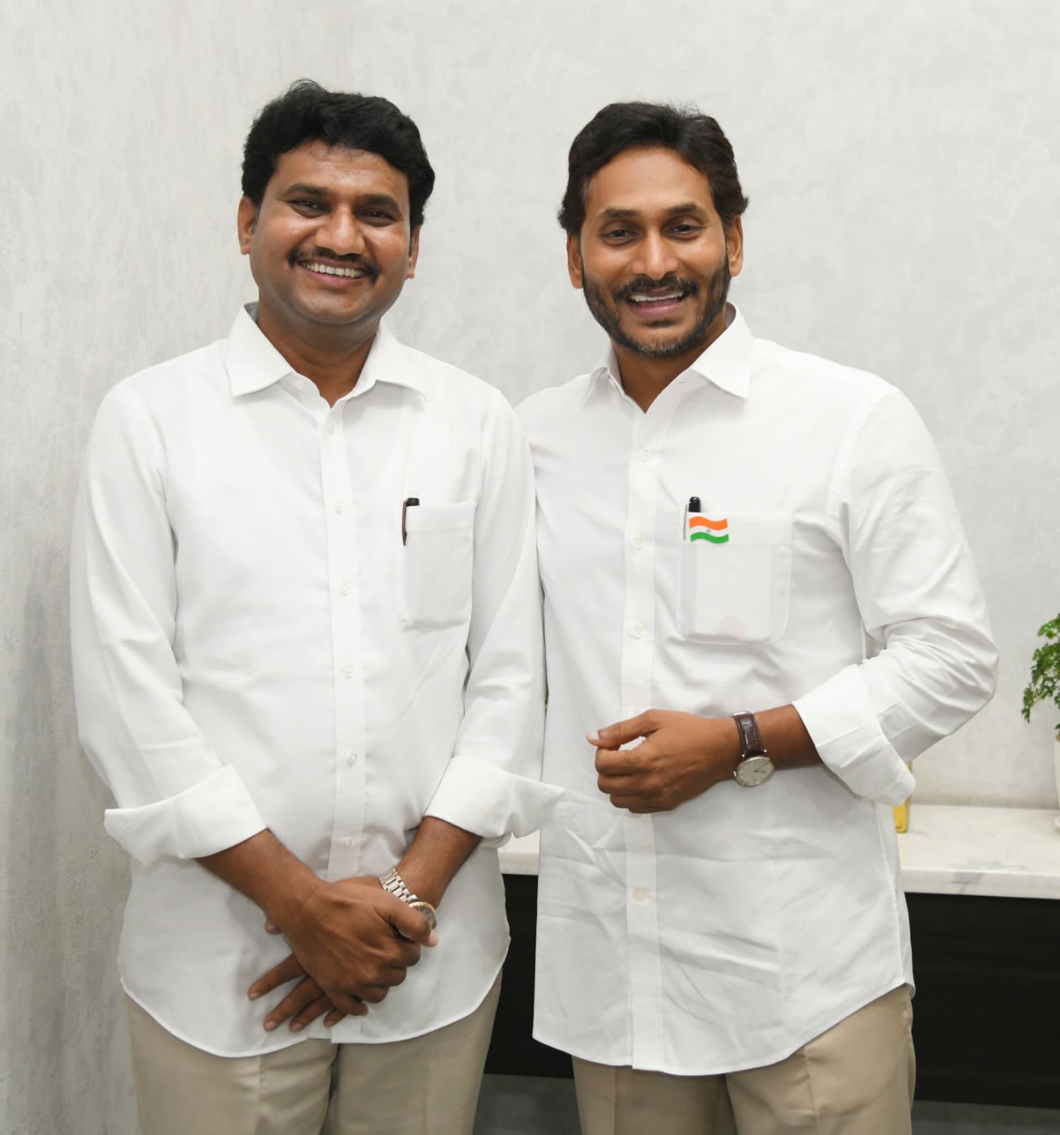 పార్టీ అధినేత వైయస్ జగన్మోహన్ రెడ్డి