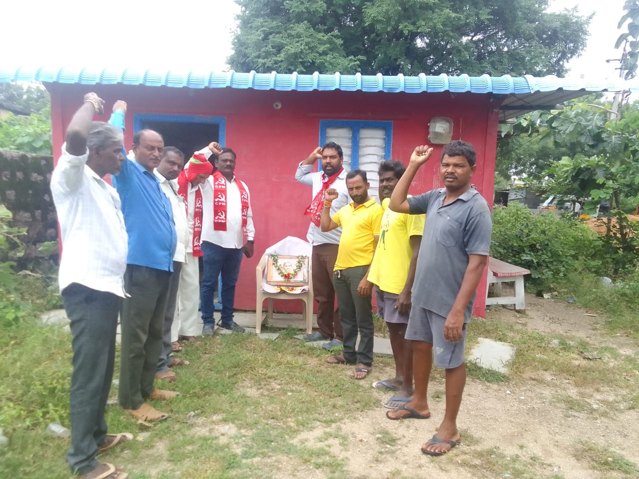 సిపిఎం జిల్లా కమిటీ సభ్యులు పొదల నాగరాజు