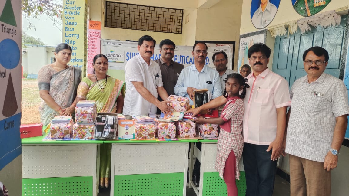 మండల విద్యాధికారి శేష గాని శ్రీనివాస్ గౌడ్