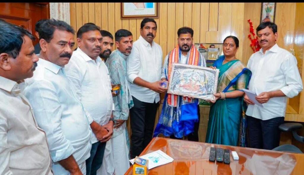 ఐలోని జాతరకు ఆహ్వానించిన ఎమ్మెల్యే