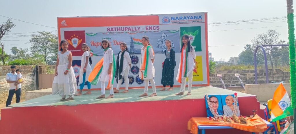 నారాయణలో రాజ్యాంగ విలువల గూర్చి బోధన