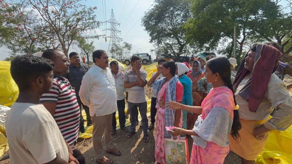 రైతుల గోడు విన్న ఎర్రబెల్లి దయాకర్ రావు