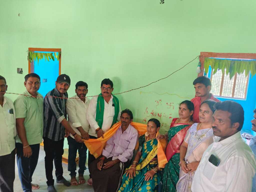 మండల కాంగ్రెస్ అధ్యక్షులు జాటోత్ శ్రీనివాస్ నాయక్