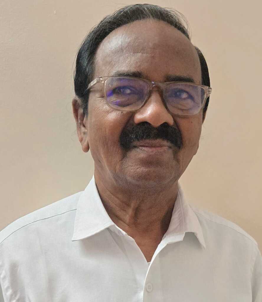 త్యాగాలు ఒకరివైతే రాజ భోగాలు మరొకరివా?