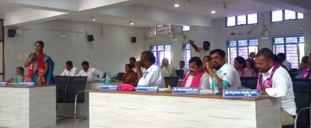 సీపీఎం కౌన్సిలర్ బూడిద జ్యోతి