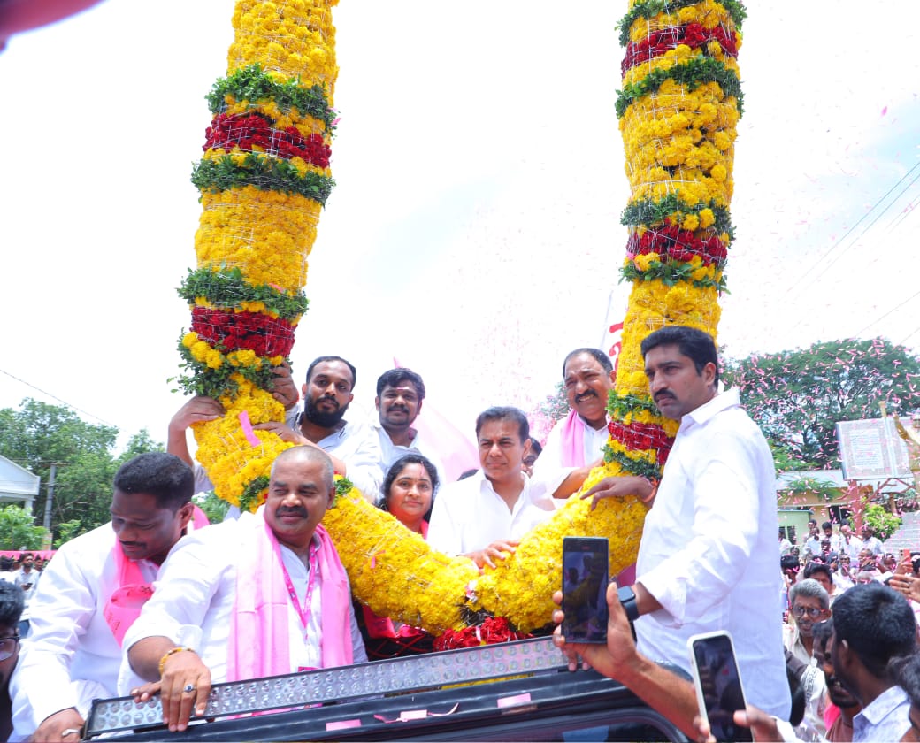 కేసీఆర్ పాలన రావాలి అని ప్రజలు కోరుతున్నారు: కేటీఆర్