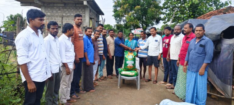 ఆపదలో అండగా నిలవడమే చేయూత ఫౌండేషన్ లక్ష్యం