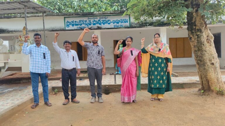 నల్ల బ్యాడ్జీలు ధరించి నిరసన