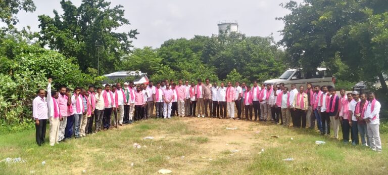 కేసీఆర్‌కు ఘన స్వాగతం.. ములుగు గడ్డపై బీఆర్‌ఎస్ శ్రేణుల జోష్!