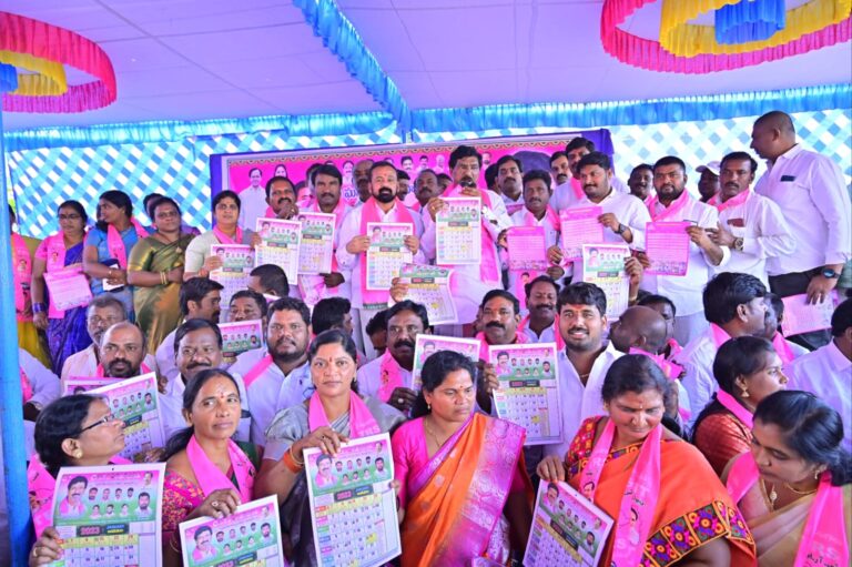 నియోజకవర్గస్థాయి క్లస్టర్ ఇన్చార్జిల ఆత్మీయ సమావేశానికి ముఖ్య అతిథిగా హాజరైన…ఎమ్మెల్యే డా.రాజయ్య