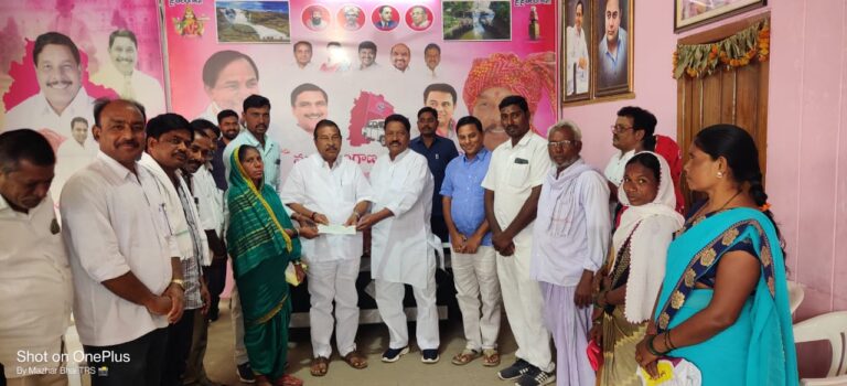 కళ్యాణ లక్ష్మీ, షాది ముబారక్ చెక్కులు పంపిణీ చేసిన గౌరవ బోథ్ ఎమ్మెల్యే రాథోడ్ బాపురావు