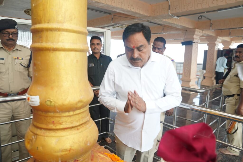 చారిత్రక ప్రసిద్ధ ఆలయాల పర్యాటక క్షేత్రంగా పాలకుర్తి