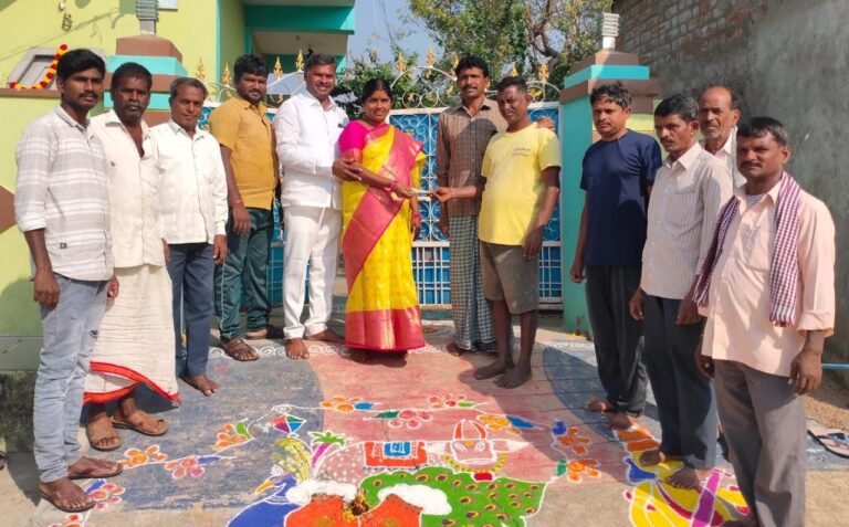 సర్పంచ్ లకు ఆదర్శంగా నిలుస్తున్న తమ్మడపల్లి జి గ్రామ సర్పంచ్ అన్నెపు పద్మ అశోక్