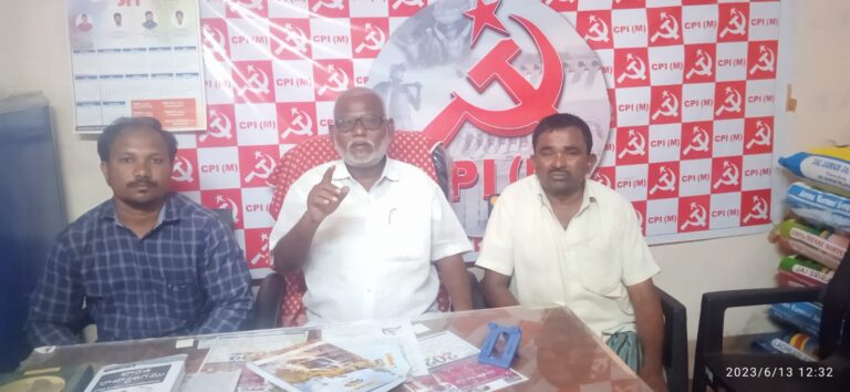 పేదలు వేసుకున్న గుడిసెల్ని తొలగించడం అన్యాయం .