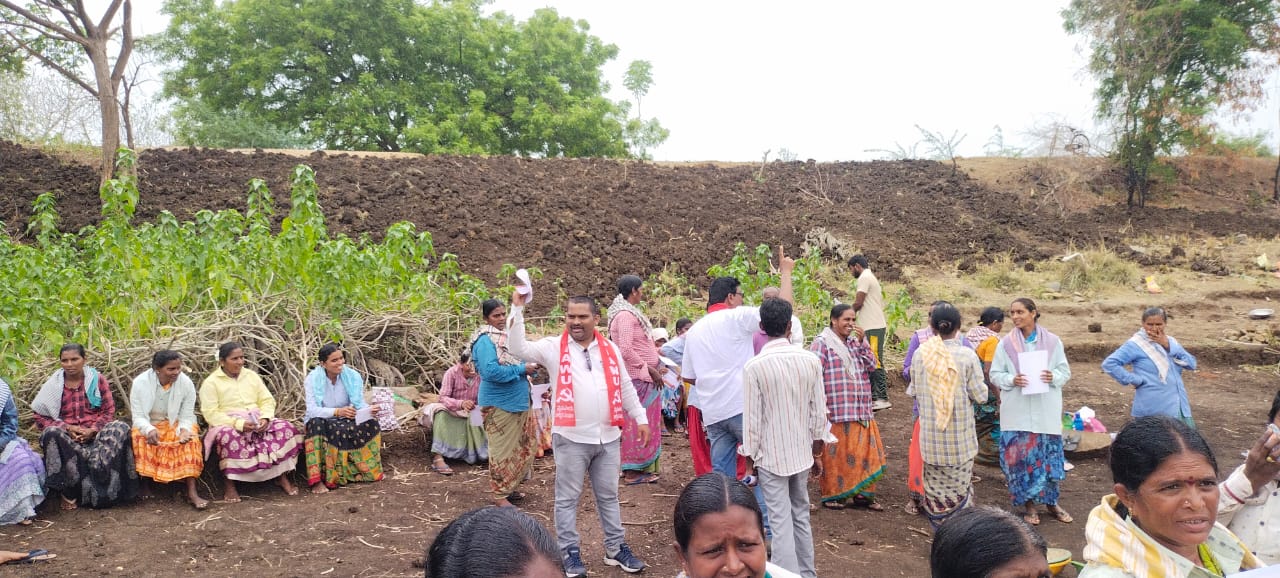 ఉపాధి హామీ పథకాన్ని నిర్వీర్యం చేస్తే ఊరుకోం