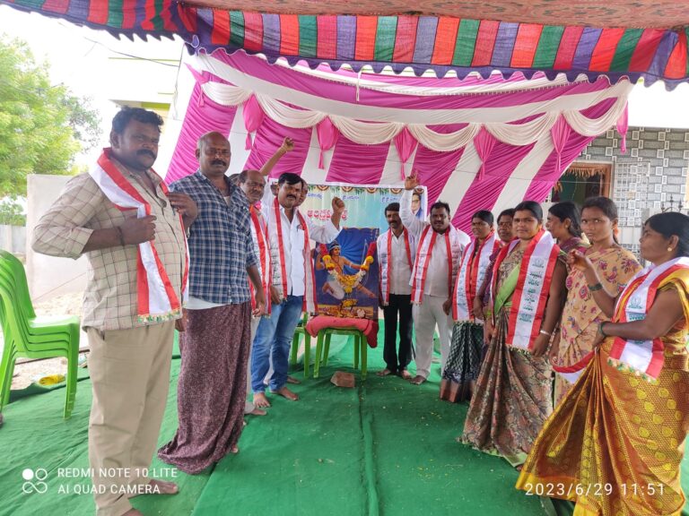 ఆంధ్రప్రదేశ్ ఎరుకల ప్రజా సంక్షేమ సంఘం ఆధ్వర్యంలో ఘనంగాఏకలవ్య జయంతి వేడుకలు