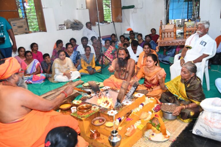 నారా చంద్రబాబు నాయుడు  పరిపాలన రావాలని మహాయాగం నిర్వహించిన పీజేఆర్.