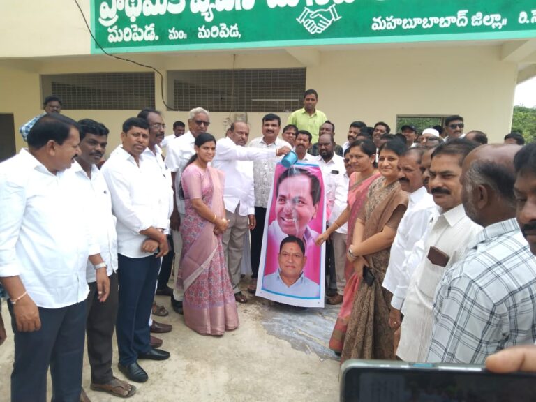 రైతు బాందవుడు కేసీఆర్