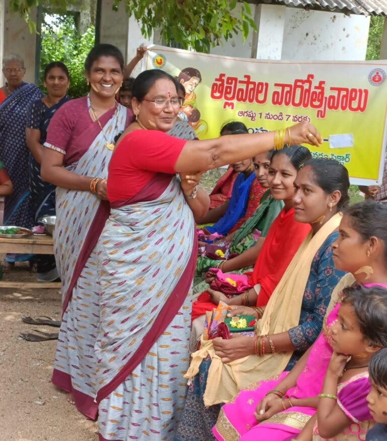 ఘనంగా తల్లిపాల వారోత్సవాలు,శ్రీమంతాలు