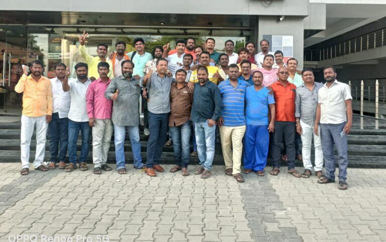 విద్యార్థుల ఆత్మీయ సమ్మేళనం