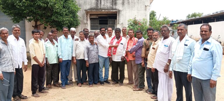 సిఐటియు యూనియన్ లో చేరిన బీడీ కంపెనీ టేకదారులు