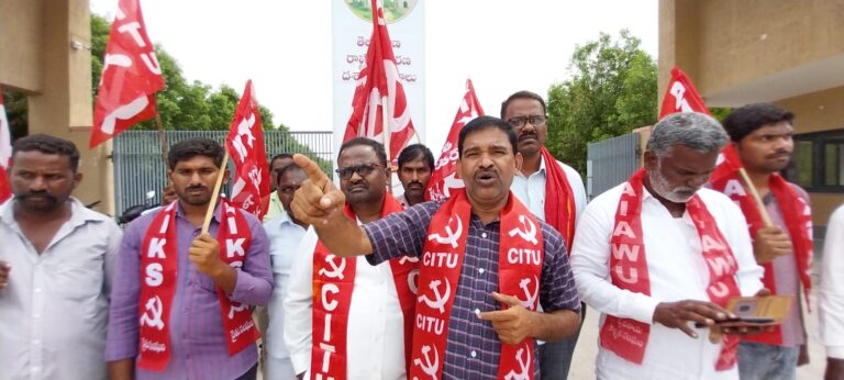 కేంద్ర బిజెపి ప్రజావ్యతిరేక విధానాలపై ఉద్యమించాలి