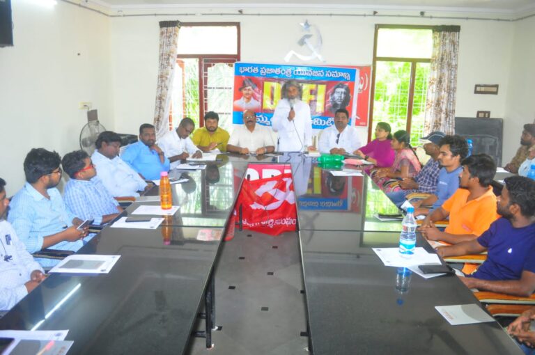 పేద ప్రజలకు వైద్యం అందుబాటులోకి రావాలి-రామచంద్ర రావు