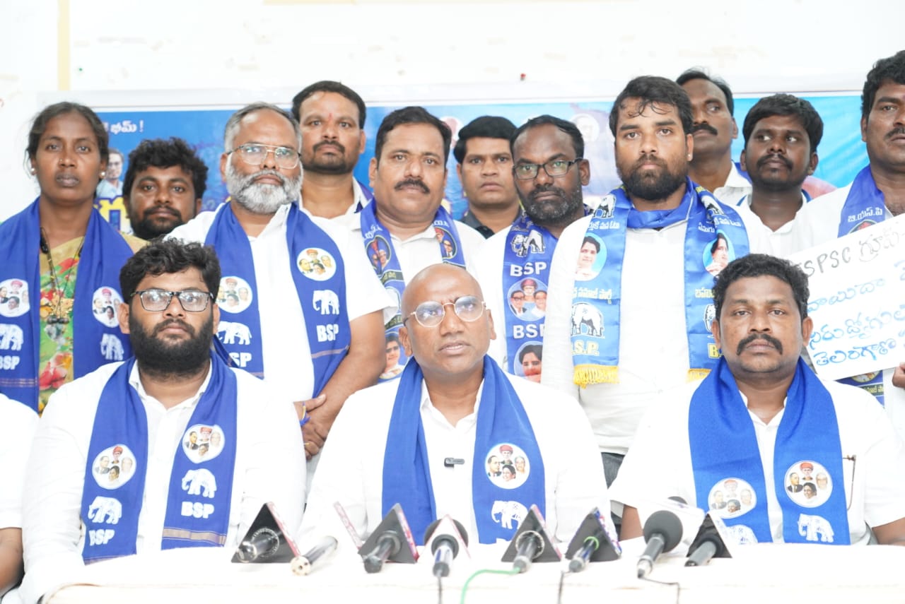 గ్రూప్-2 వాయిదా వేసే వరకు పోరాటం ఆగదు-RSప్రవీణ్ కుమార్