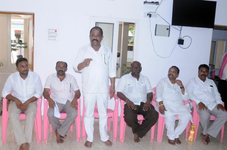 ముఖ్యమంత్రి కేసీఆర్ పర్యటనను విజయవంతం చేయాలి