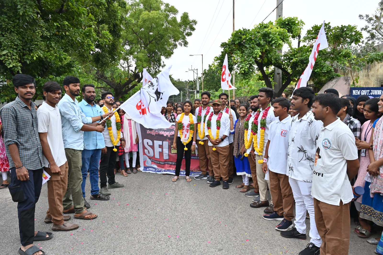 ప్రభుత్వ విద్యారంగ పరిరక్షణకు అధిక నిధులు ఇవ్వాలి