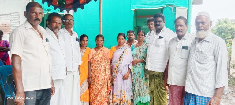 హస్సేన్ బి కుటుంబాన్ని పరామర్శించిన బిఆర్ఎస్ నాయకులు