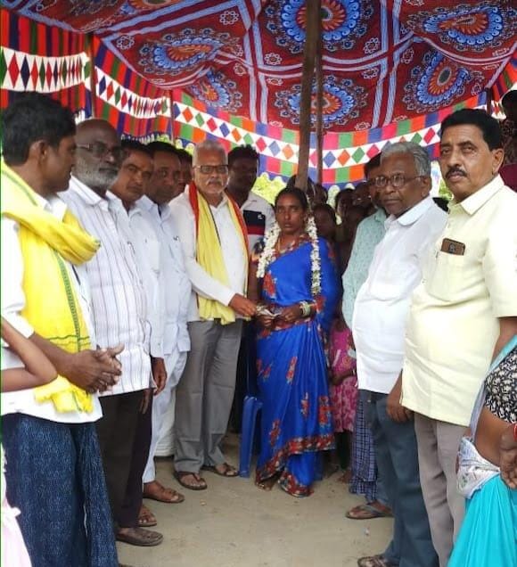 రైతాంగం పట్ల కేసీఆర్ ది సవతి తల్లి ప్రేమ