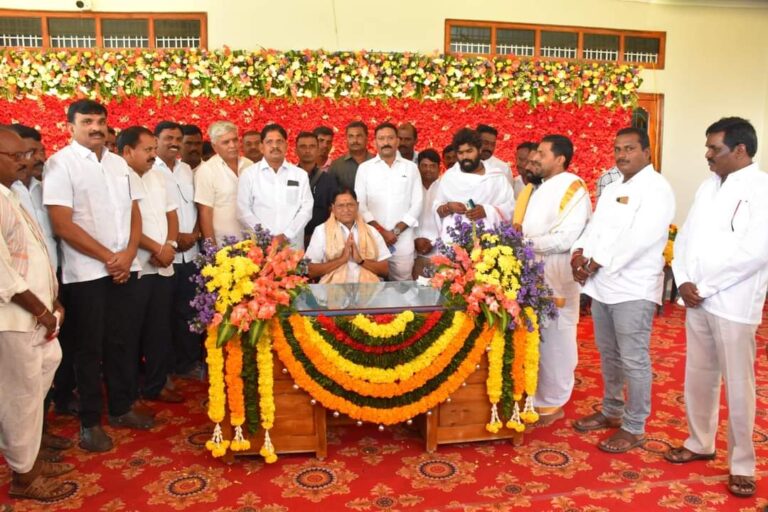 రెడ్యానాయక్ ను మళ్లీ భారీ మెజార్టీతో గెలిపిస్తాం