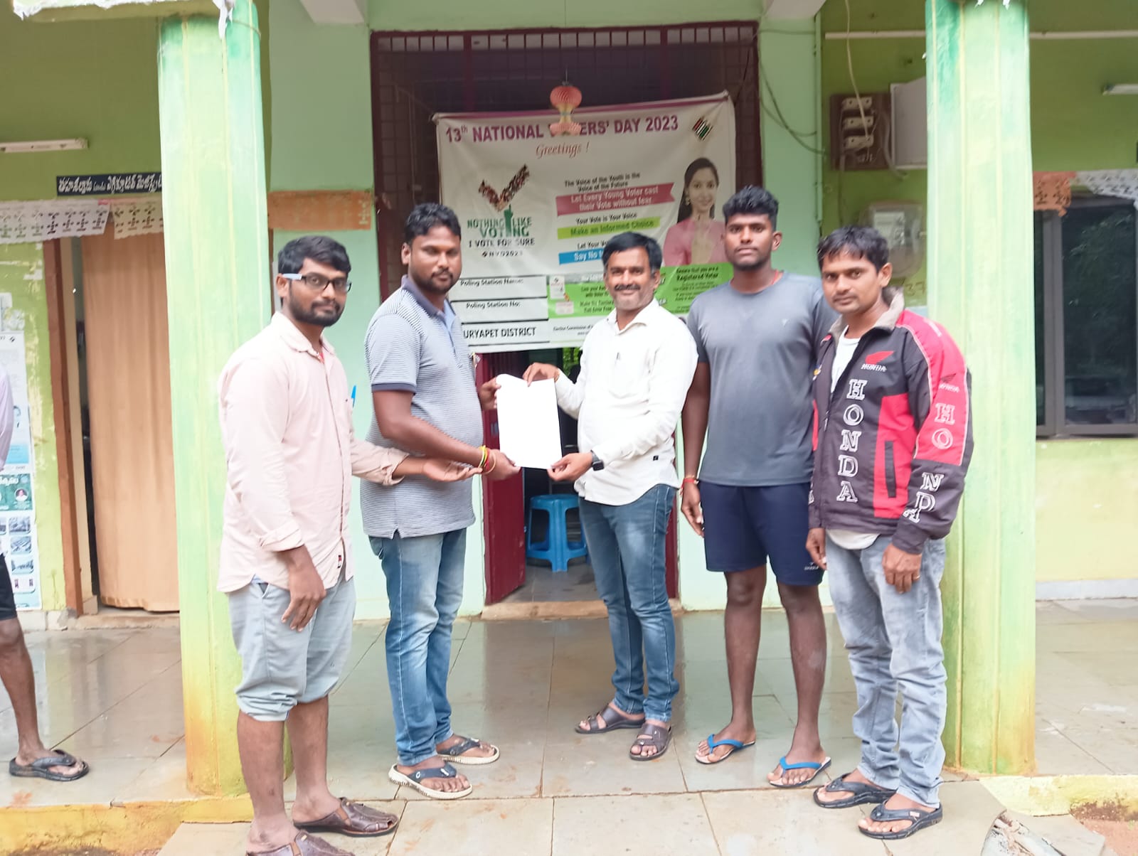 నూతన రేషన్ కార్డులు మంజూరు చేయాలి