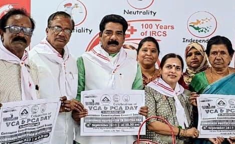 సమాజ సేవకులు వినియోగదారుల సంఘాల్లో చేరాలి