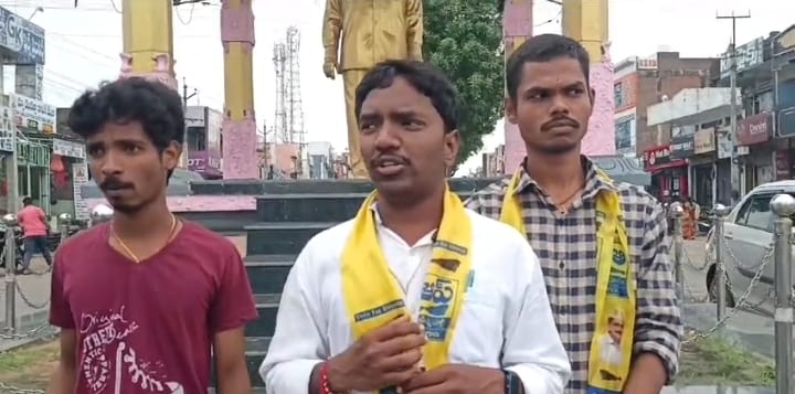 పార్కింగ్ స్థలం ఏర్పాటు చేయాలి