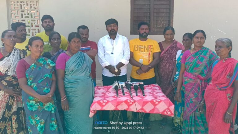 బిఆర్ఎస్ ప్రభుత్వ సంక్షేమ పథకాలు బిఆర్ఎస్ పార్టీ నాయకులకేనా