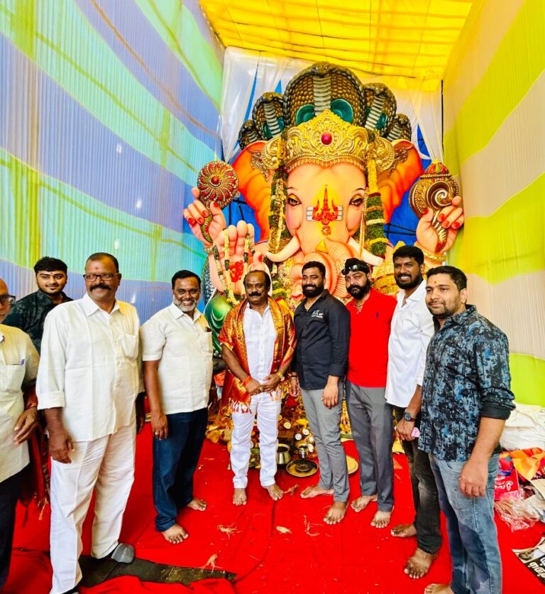 ముషీరాబాద్ అసెంబ్లీ నియోజకవర్గం పరిధిలోని రాంనగర్ సిద్దిక్ ఆధ్వర్యం లో అన్నదానం