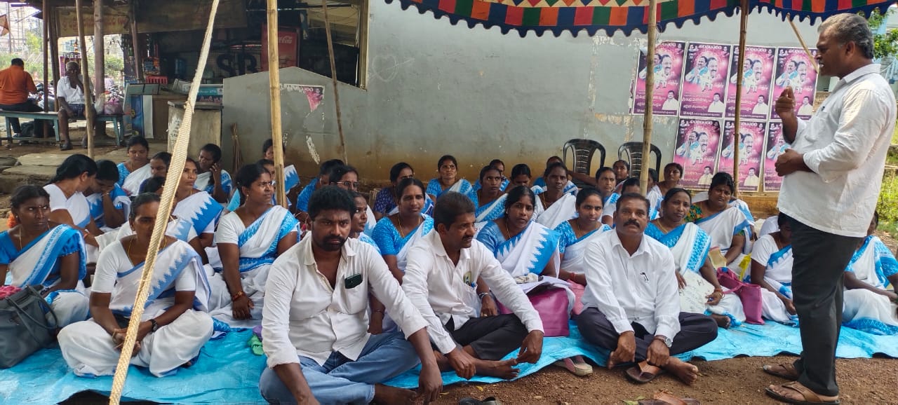 ఆశా వర్కర్లు సమ్మెకు మద్దతు తెలిపిన తల్లాడ రైతు సంఘం