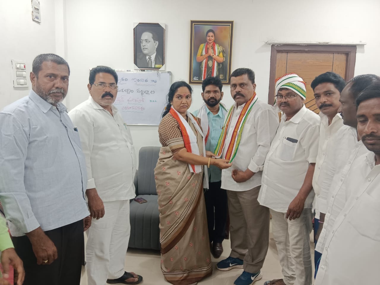 సొంతగూటికి చేరిన ధర్మసాగర్ మాజీ ఉపసర్పంచ్ రావుల వెంకటరెడ్డి