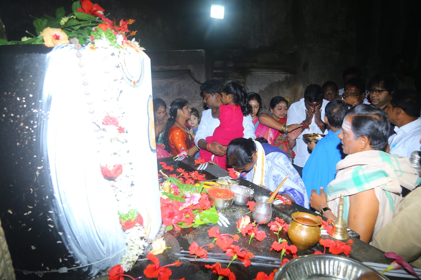 mulugu mla manthri sethakka