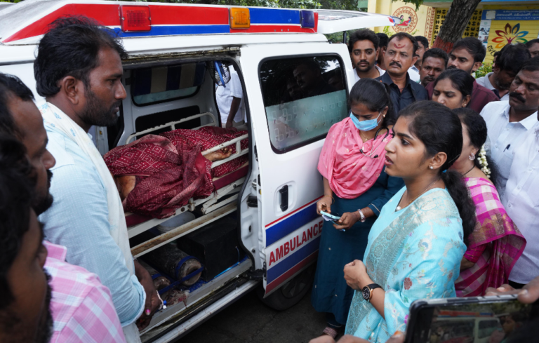 రోడ్డు ప్రమాదం పట్ల తీవ్ర దిగ్భ్రాంతి వ్యక్తం చేసిన పాలకుర్తి ఎమ్మెల్యే
