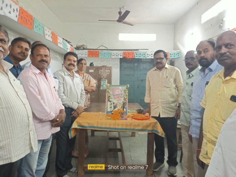 ప్రజాకవి కాలోజీ నారాయణరావు ఘనంగా జయంతి వేడుకలు
