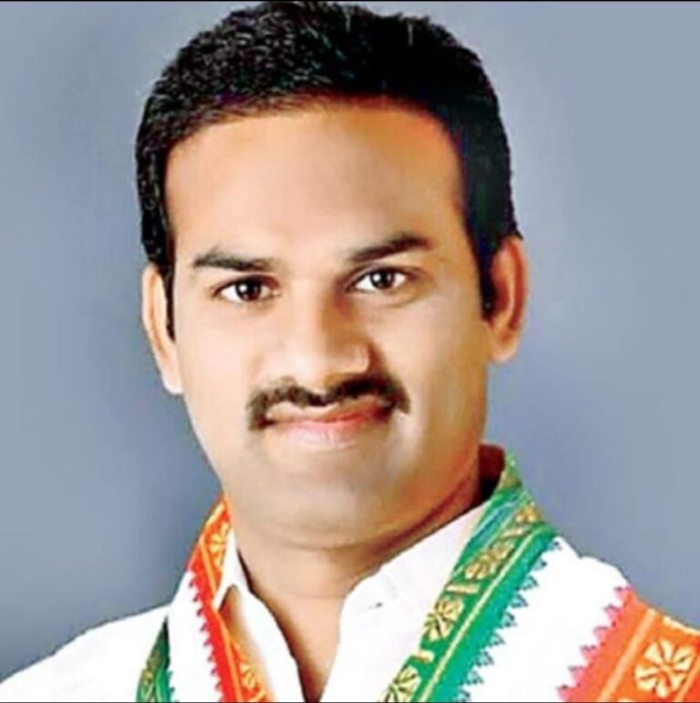 ఎమ్మెల్యే రామచంద్రు నాయక్ కు తీవ్ర జ్వరం