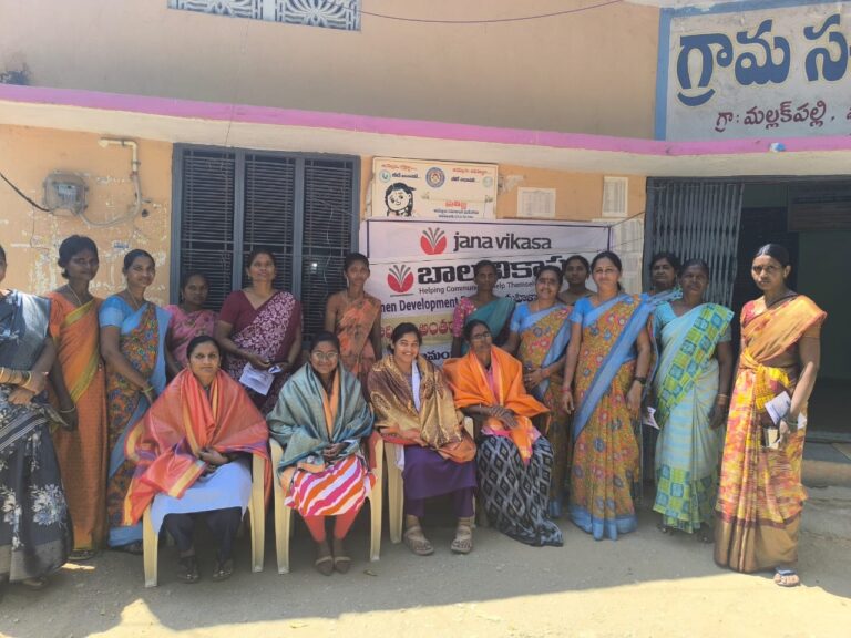 మల్లక్ పల్లి గ్రామంలో మహిళా దినోత్సవం వేడుకలు