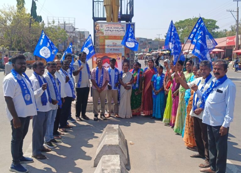 కెవిపిఎస్ రాష్ట్ర ప్రధాన కార్యదర్శి టీ స్కైలాబ్ బాబు