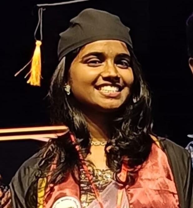 జఫర్‌గడ్ గ్రామ తొలి మహిళా ఎంబిబిఎస్ డాక్టర్‌–డాక్టర్‌ సింగారపు అక్షిత